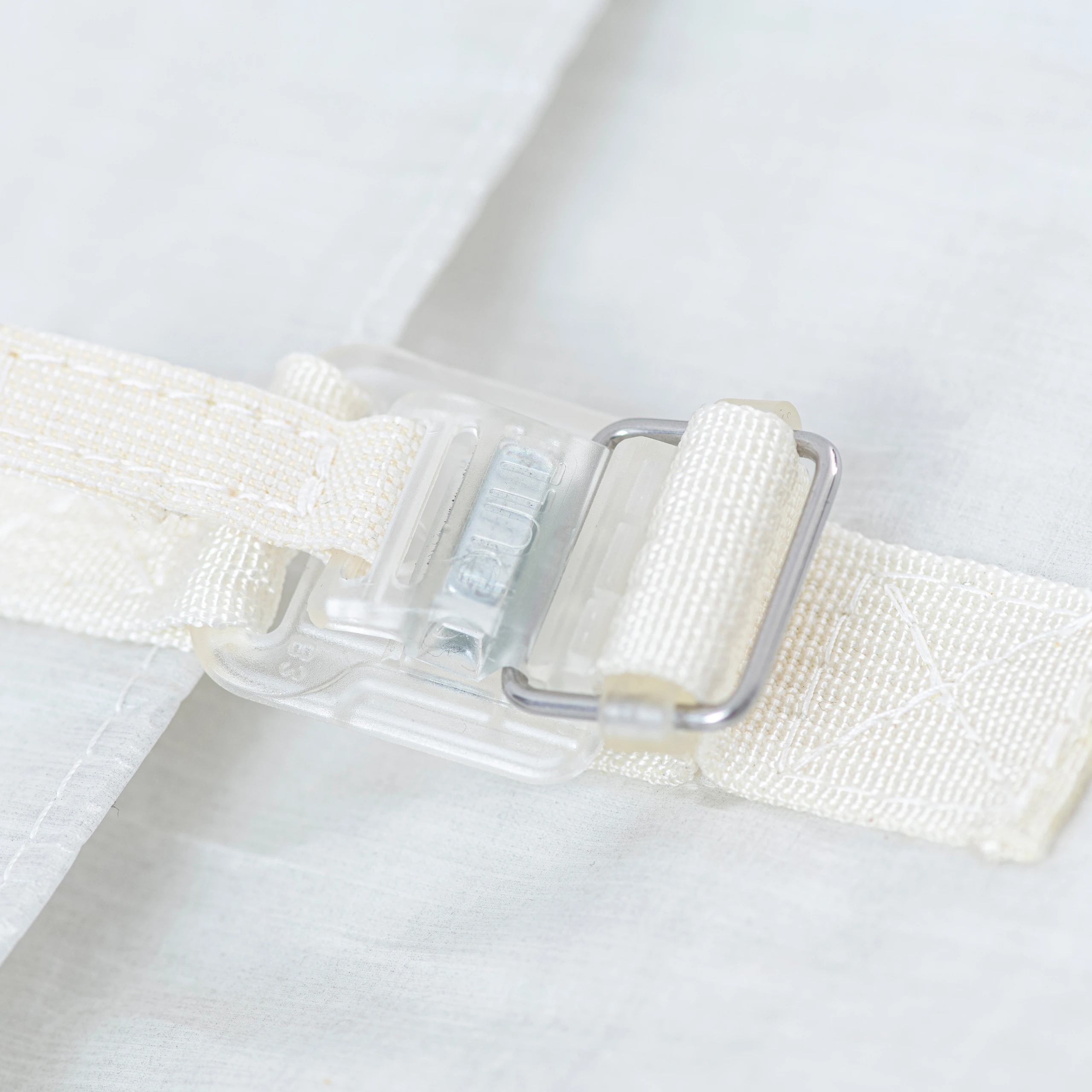 Fidlock buckle trim detail. 